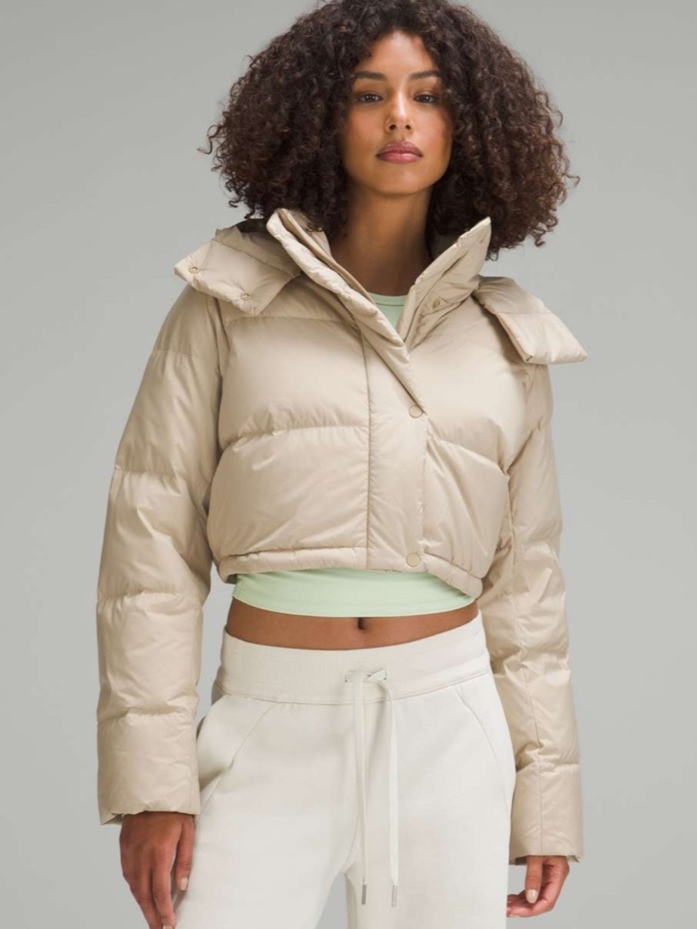 lululemon athletica Cropped Wunder Puff Jacket - Trench Beige